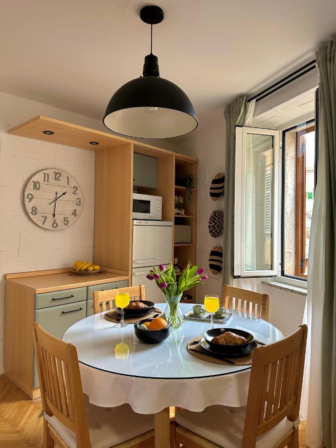Apartment Erin Center - New Renovated Rovigno Esterno foto