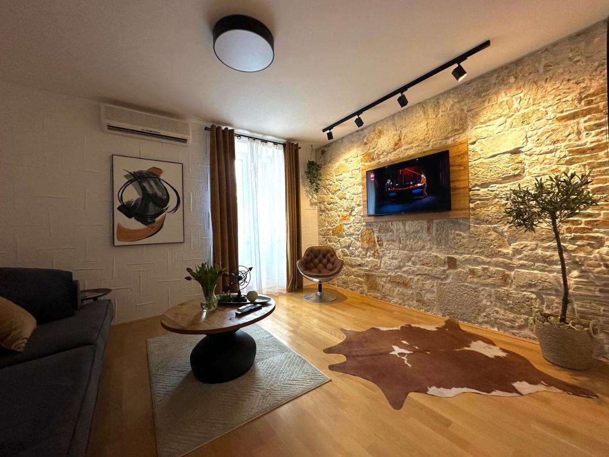 Apartment Erin Center - New Renovated Rovigno Esterno foto